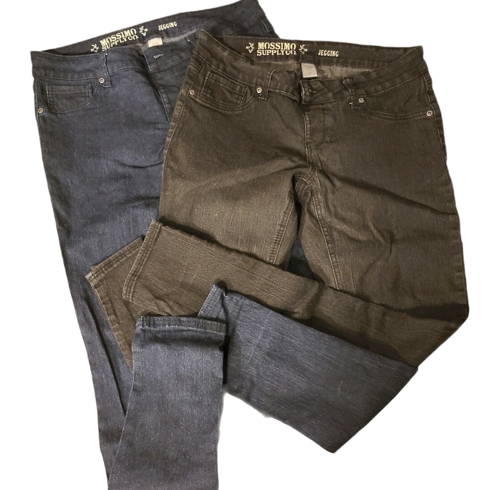 2 Pairs of Mossimo Supply Co Jegging Jeans